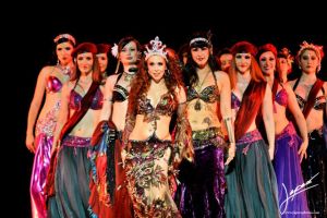 show_dark_side_of_the_crown