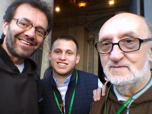 Frate Giuseppe, un parrocchiano e frate Aligi