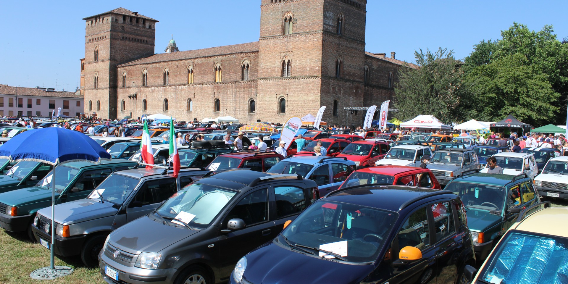 Panda em Pandino, um rali recorde com quase mil carros